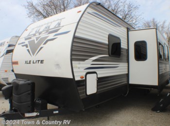Used 2022 Palomino Puma XLE Lite 31BHSC available in Clyde, Ohio