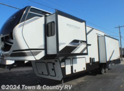 New 2025 Keystone Montana High Country 331RL available in Clyde, Ohio