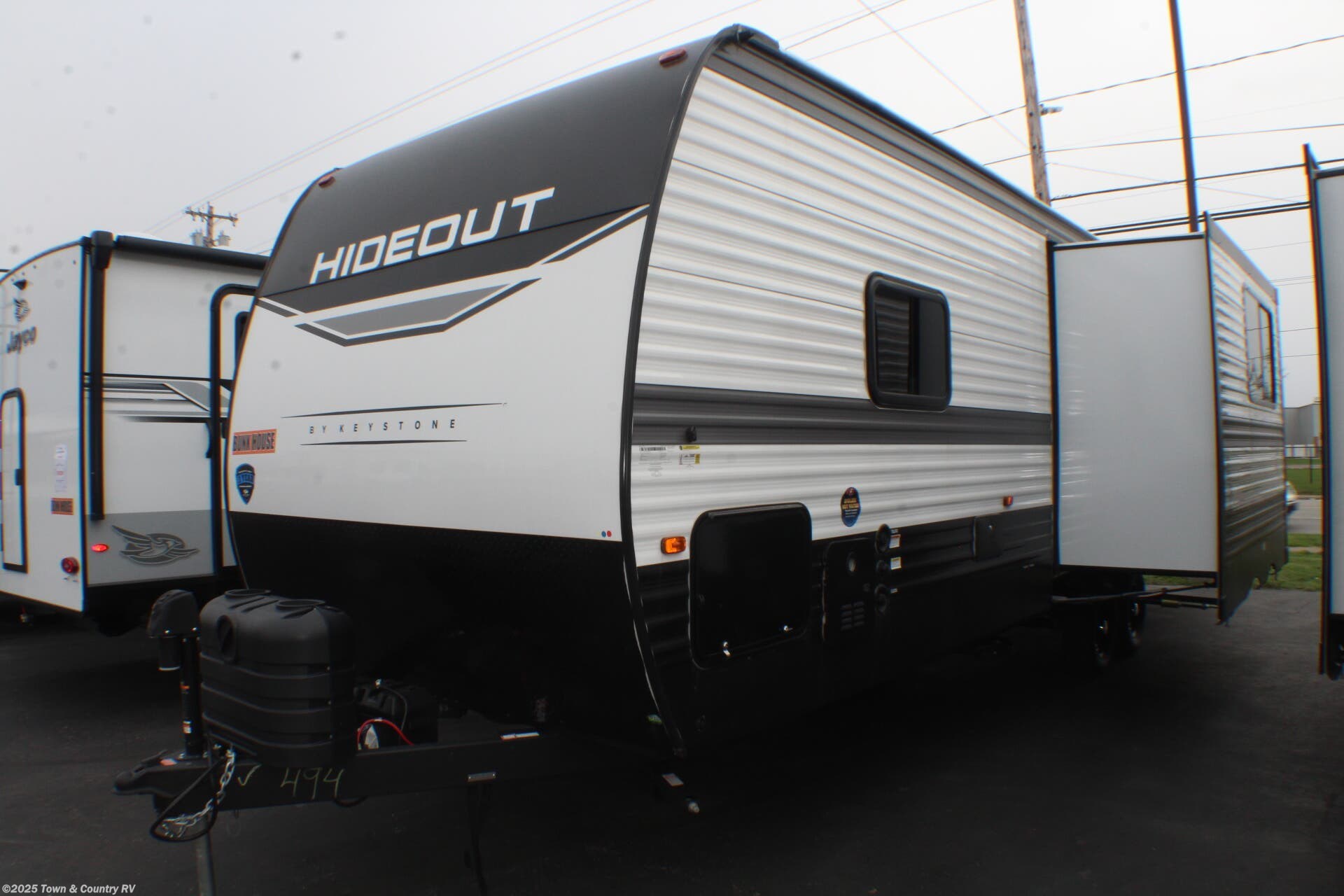 New 2025 Keystone Hideout 28BUS available in Clyde, Ohio