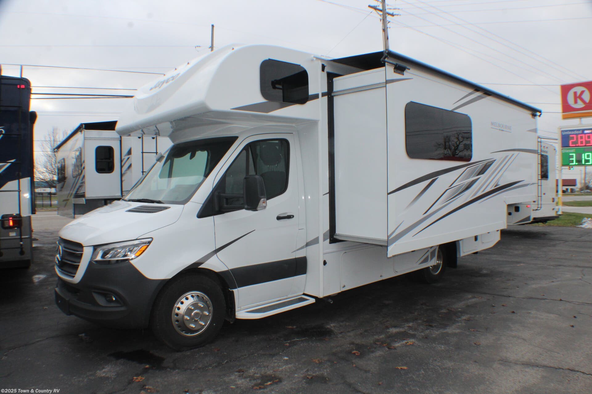 New 2026 Jayco Melbourne 24L available in Clyde, Ohio