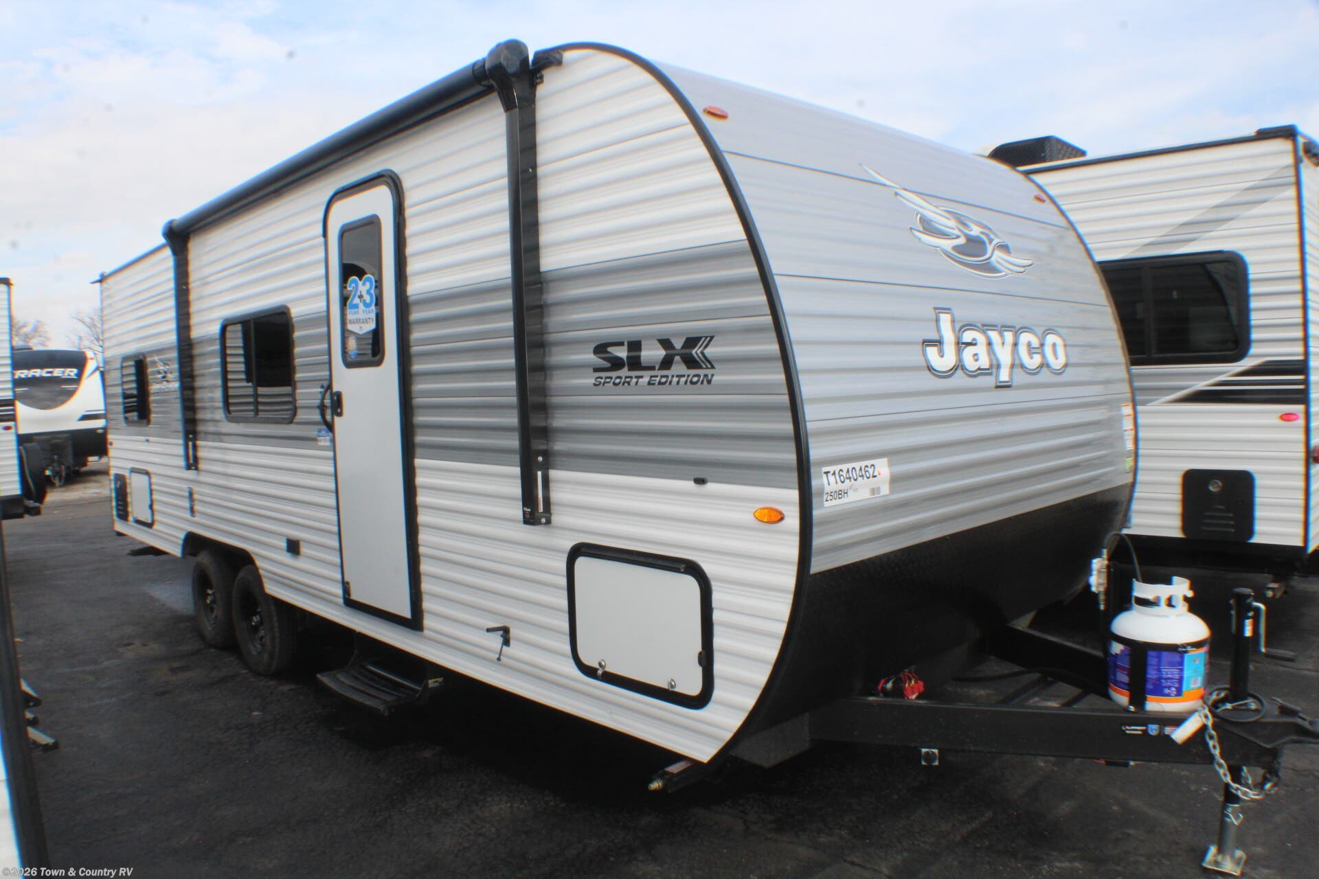New 2026 Jayco Jay Flight SLX 250BH available in Clyde, Ohio