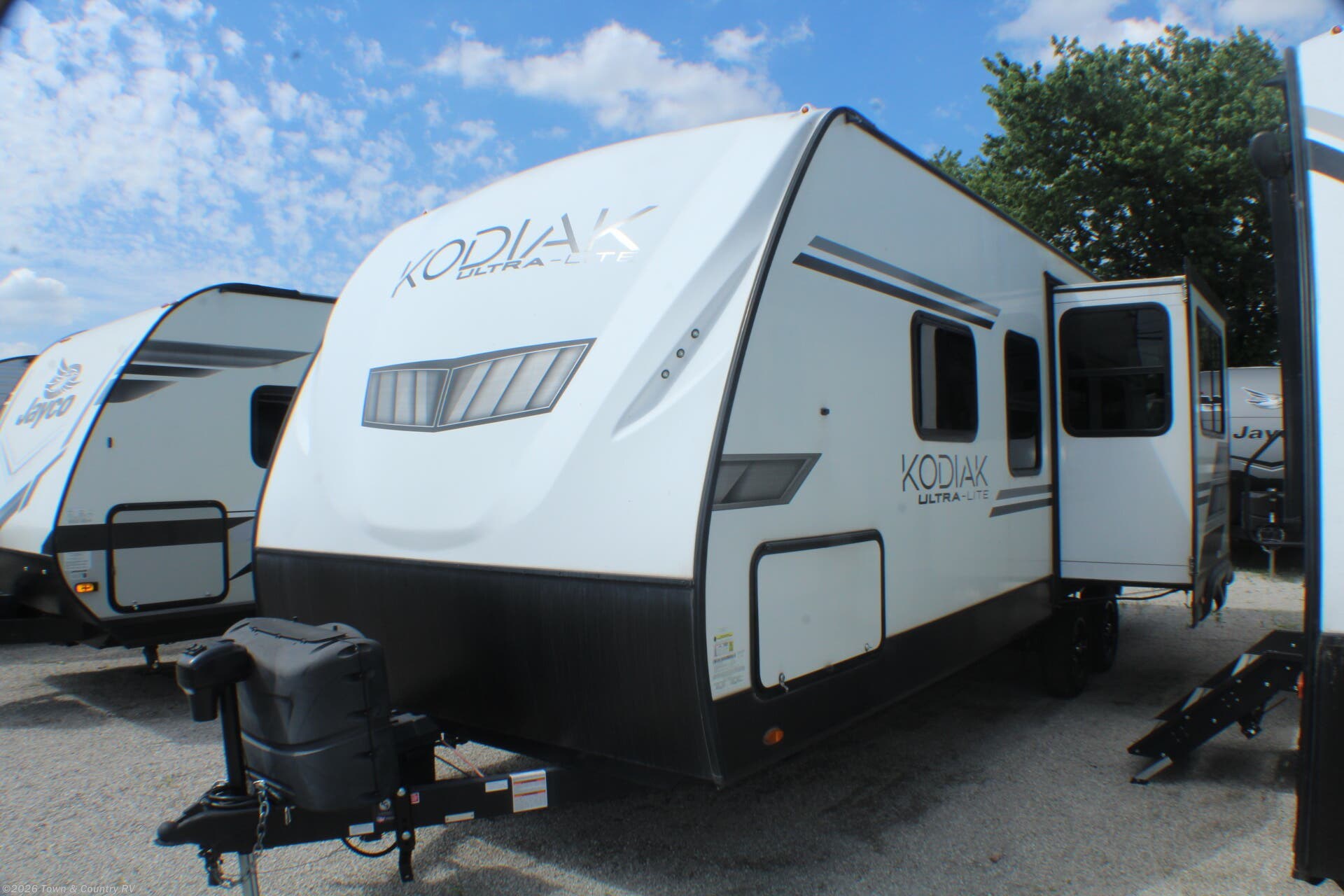 Used 2022 Dutchmen Kodiak Ultra-Lite 242RBSL available in Clyde, Ohio