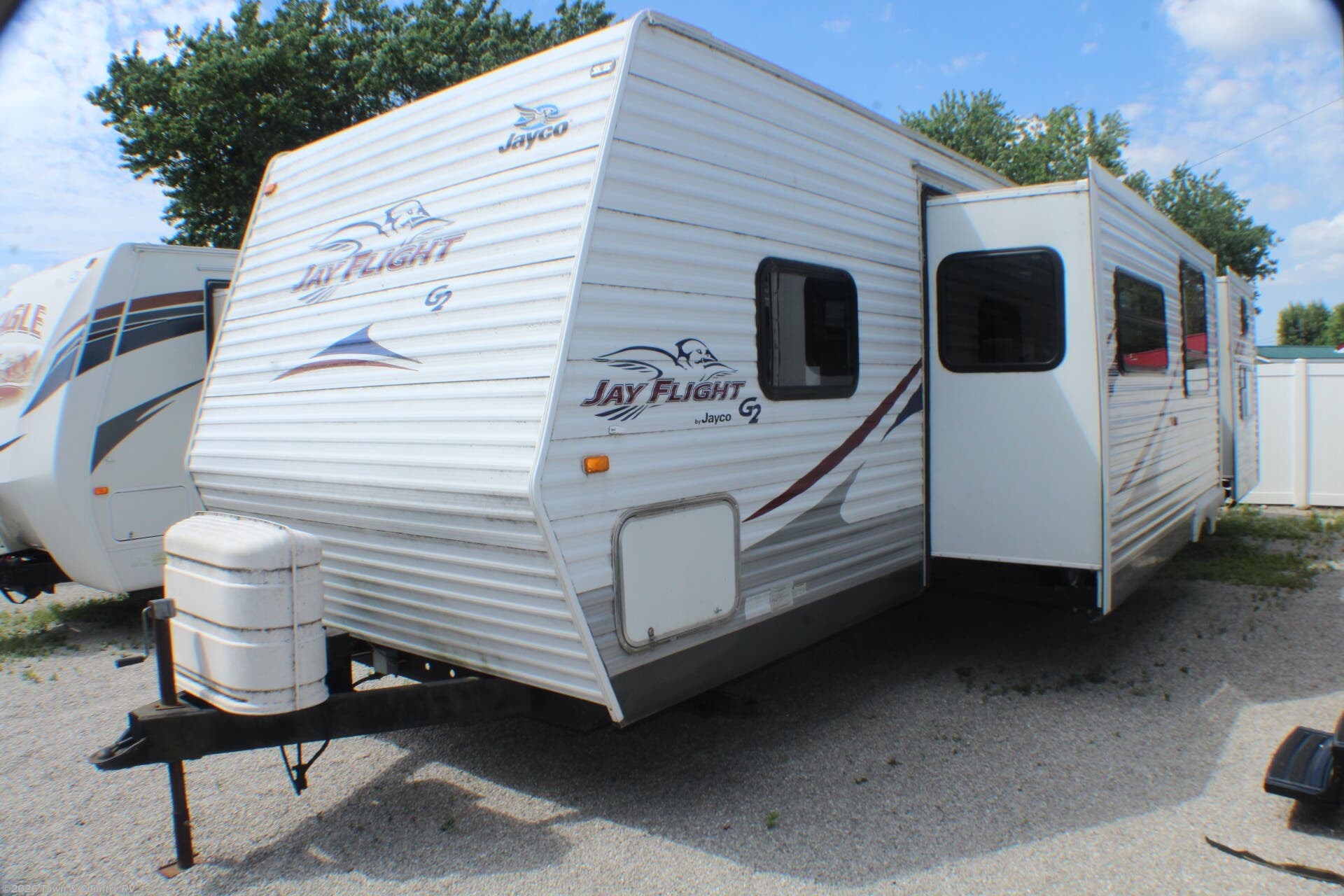 Used 2009 Jayco Jay Flight G2 32BHDS available in Clyde, Ohio