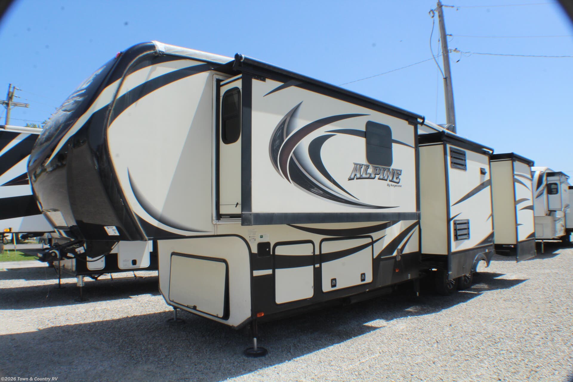 Used 2014 Keystone Alpine 3555RL available in Clyde, Ohio