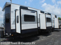 New 2027 Palomino Puma 403LFT available in Clyde, Ohio