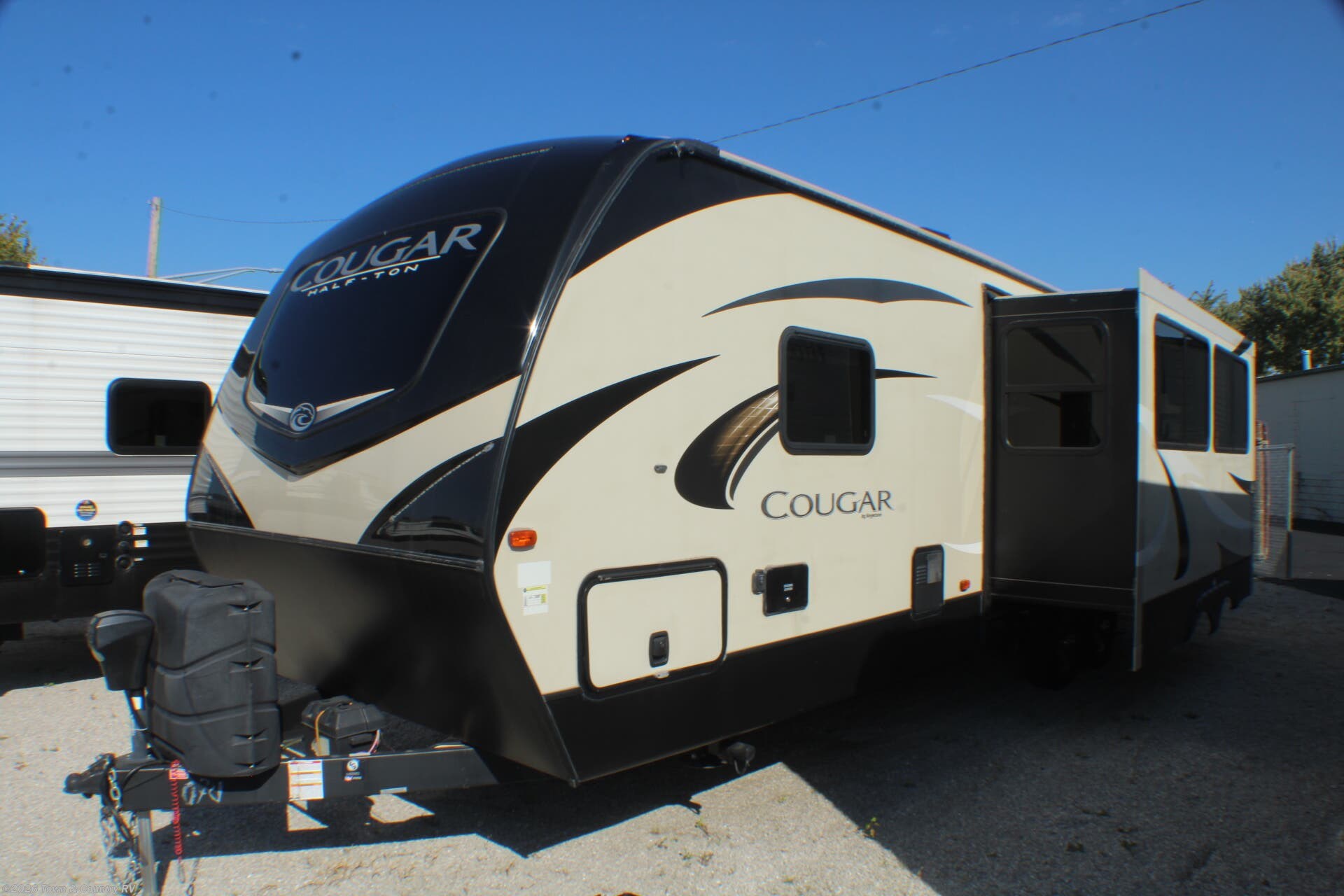 Used 2019 Keystone Cougar Half-Ton 29BHS available in Clyde, Ohio