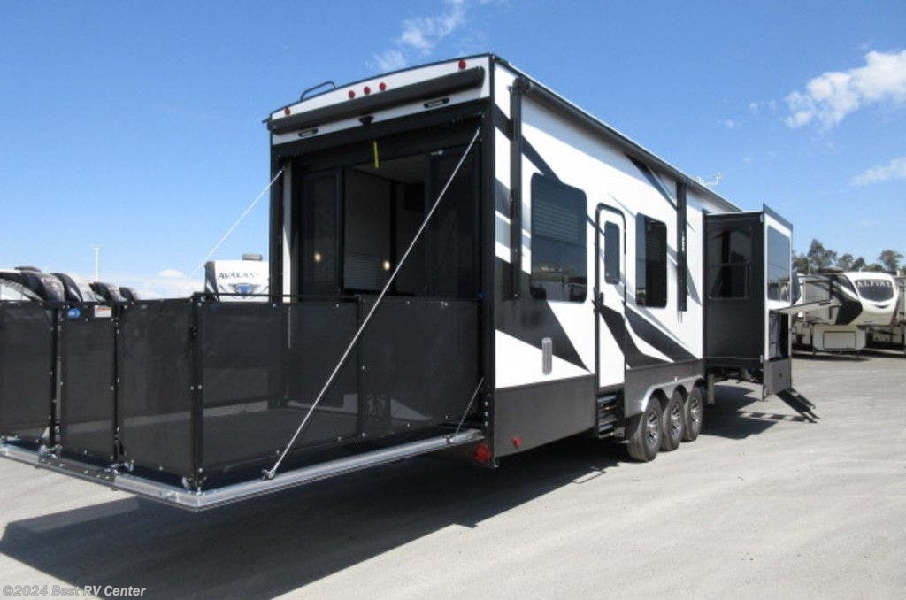 Dutchmen Rv Voltage 4135