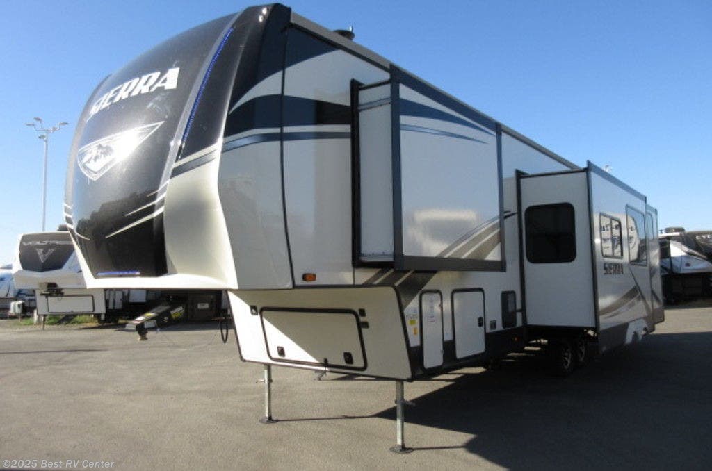 Fifth Wheel - 2020 Forest River Sierra 3330BH | TrailersUSA