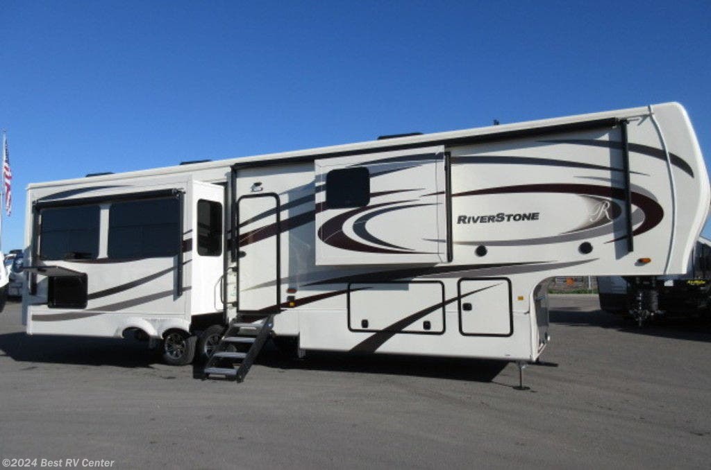 Fifth Wheel - 2020 Forest River RiverStone 39RKFB | TrailersUSA