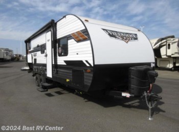 New 2022 Forest River Wildwood X-Lite West T241BHXL available in Turlock, California