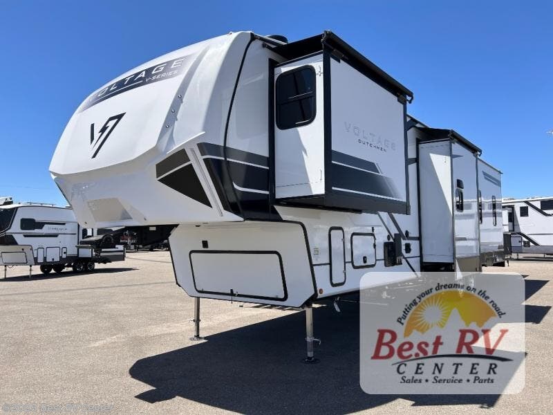 New 2026 Dutchmen Voltage V-Series 3850 available in Turlock, California
