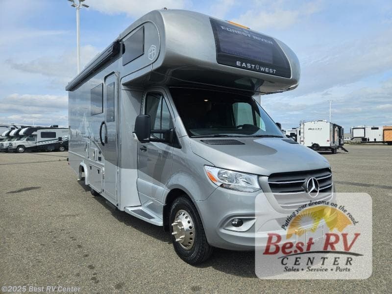 New 2025 East to West Entrada M-Class 24FM available in Turlock, California