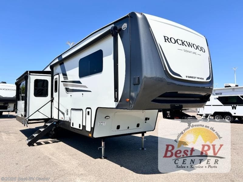New 2026 Forest River Rockwood Signature R371RK available in Turlock, California
