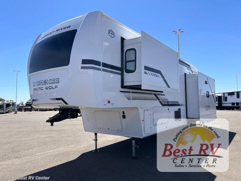 New 2026 Forest River Cherokee Arctic Wolf 3250SUITE available in Turlock, California