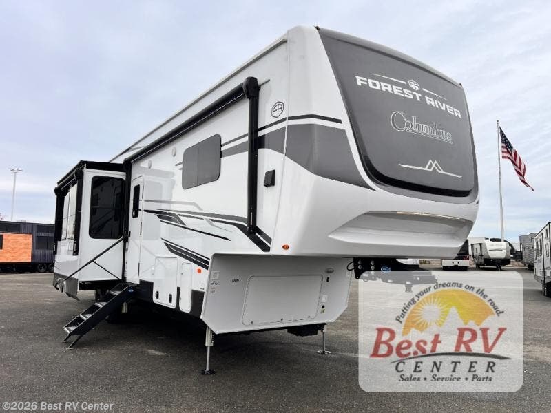 New 2025 Palomino Columbus 376DS available in Turlock, California