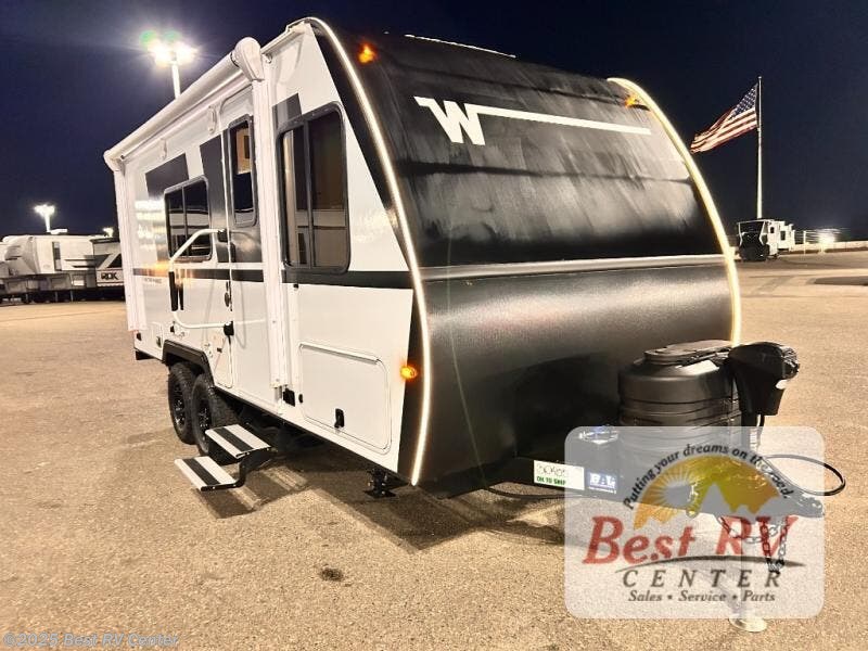 New 2026 Winnebago Micro Minnie 2100BH available in Turlock, California