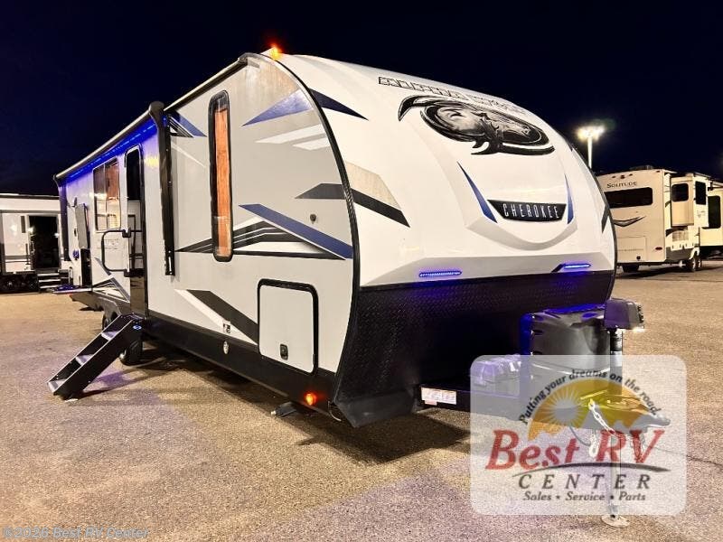 Used 2021 Forest River Cherokee Alpha Wolf 27RK-L available in Turlock, California