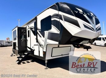 Used 2021 Dutchmen Voltage 3615 available in Turlock, California
