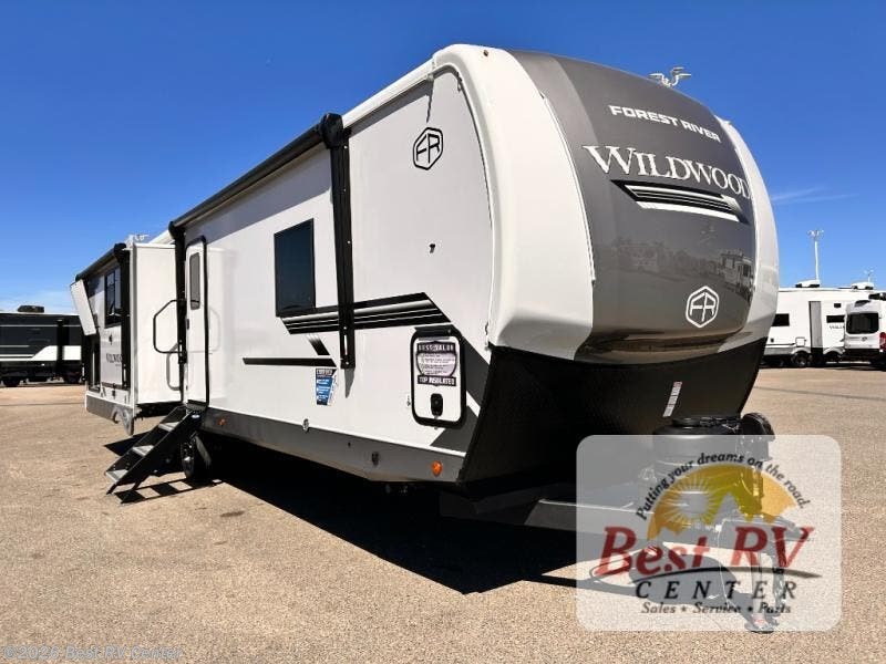 New 2027 Forest River Wildwood Heritage Glen 305RLOK available in Turlock, California