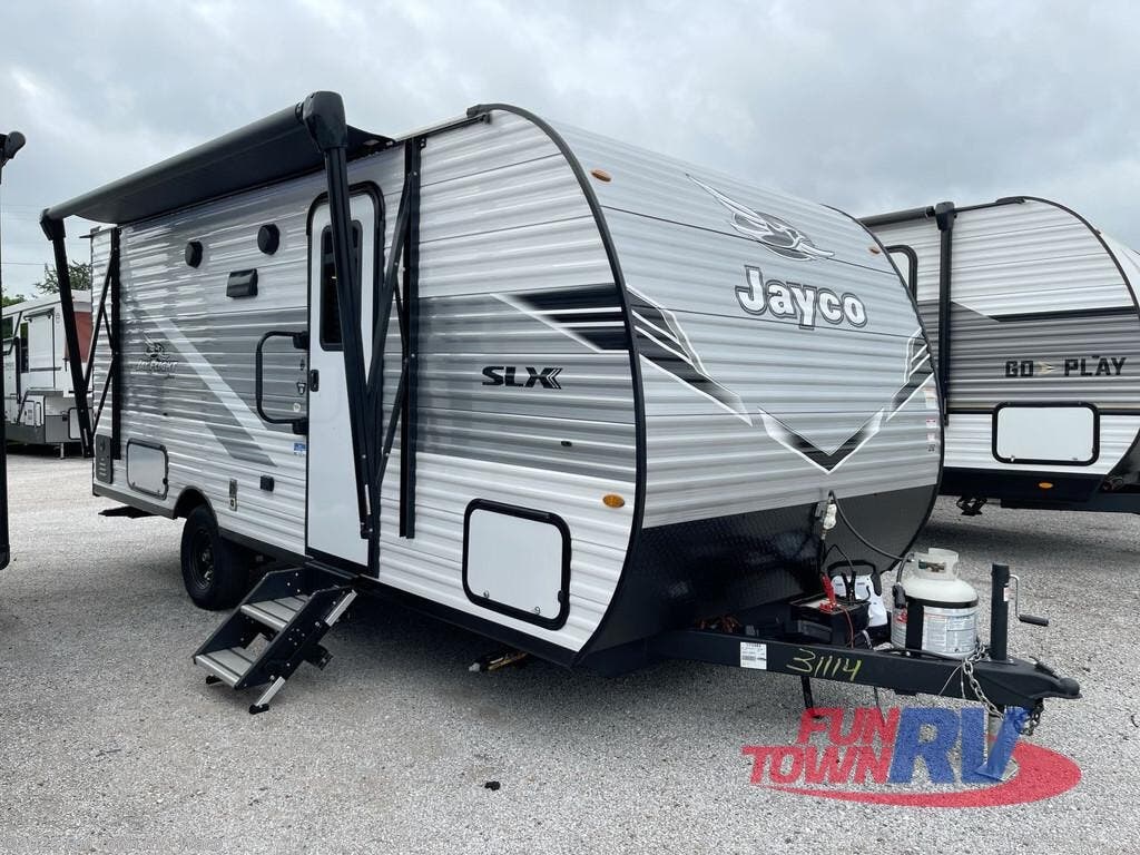 Used 2025 Jayco Jay Flight SLX 197MB available in Hewitt, Texas