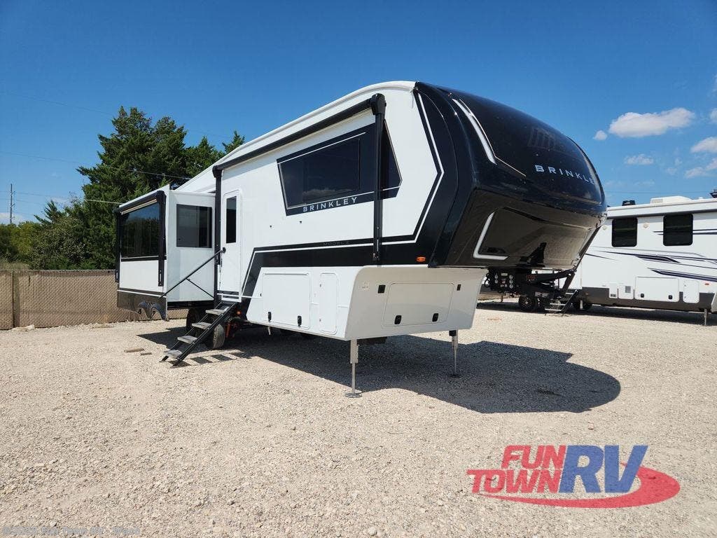 Used 2026 Brinkley RV Model Z 3100 available in Hewitt, Texas