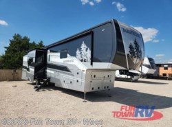 New 2025 Redwood RV Redwood 401LK available in Hewitt, Texas