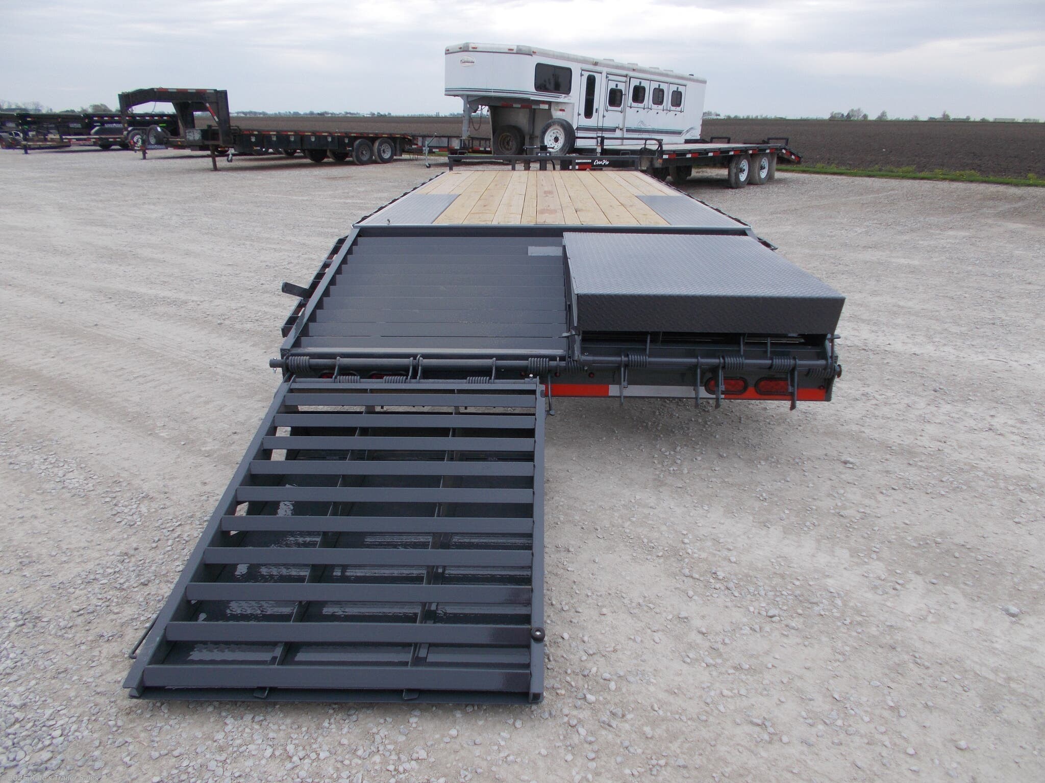 8x24 Deckover/Flat Deck Trailer for sale New Lamar 102X24' Deckover