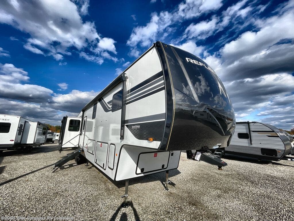 New 2025 Grand Design Reflection 367BHS available in Delaware, Ohio