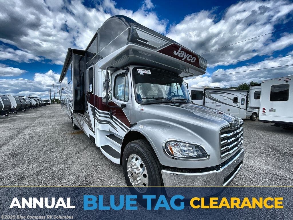 New 2026 Jayco Seneca Prestige 37M available in Delaware, Ohio