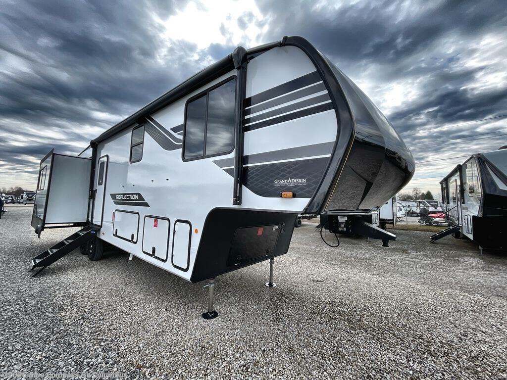 New 2026 Grand Design Reflection 324MBS available in Delaware, Ohio