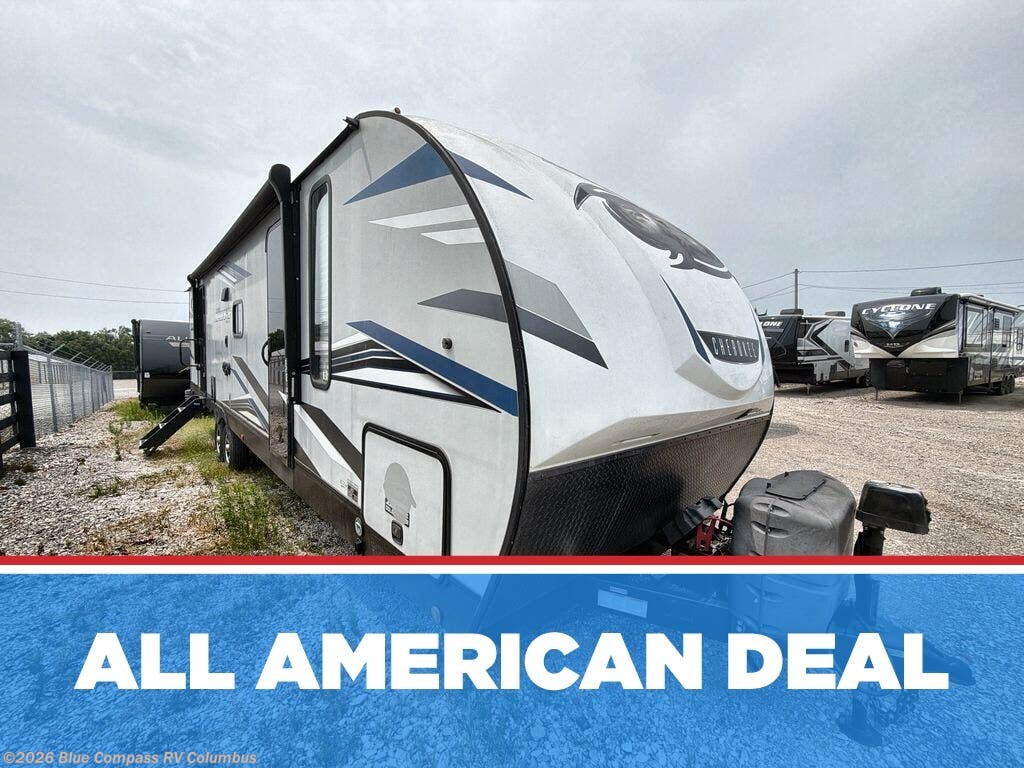 Used 2022 Forest River Cherokee Alpha Wolf 30DBH-L available in Delaware, Ohio