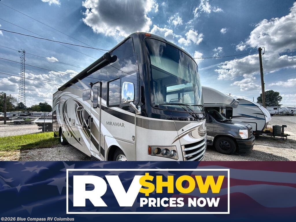 Used 2016  Thor Motor Coach Miramar 34.2 by Thor Motor Coach from Blue Compass RV Columbus in Delaware, OH