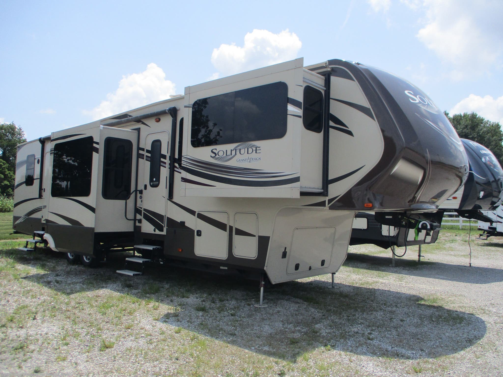 2014 Grand Design Solitude 379FL RV for Sale in Bowling Green, KY 42101 |  FG130189-A | RVUSA.com Classifieds