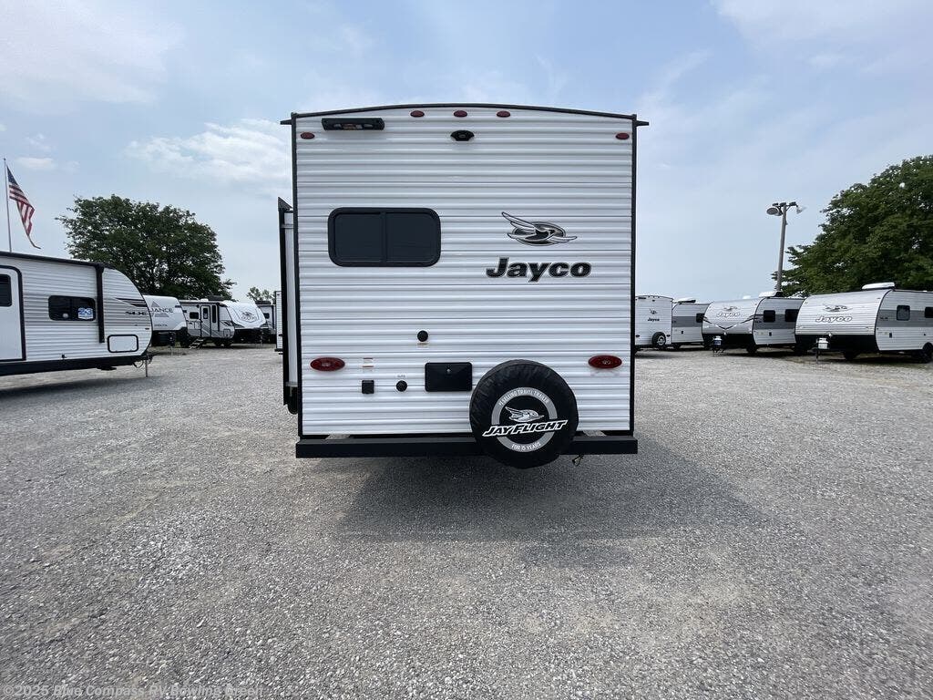 New 2026 Jayco Jay Flight SLX 225MLS available in Bowling Green, Kentucky
