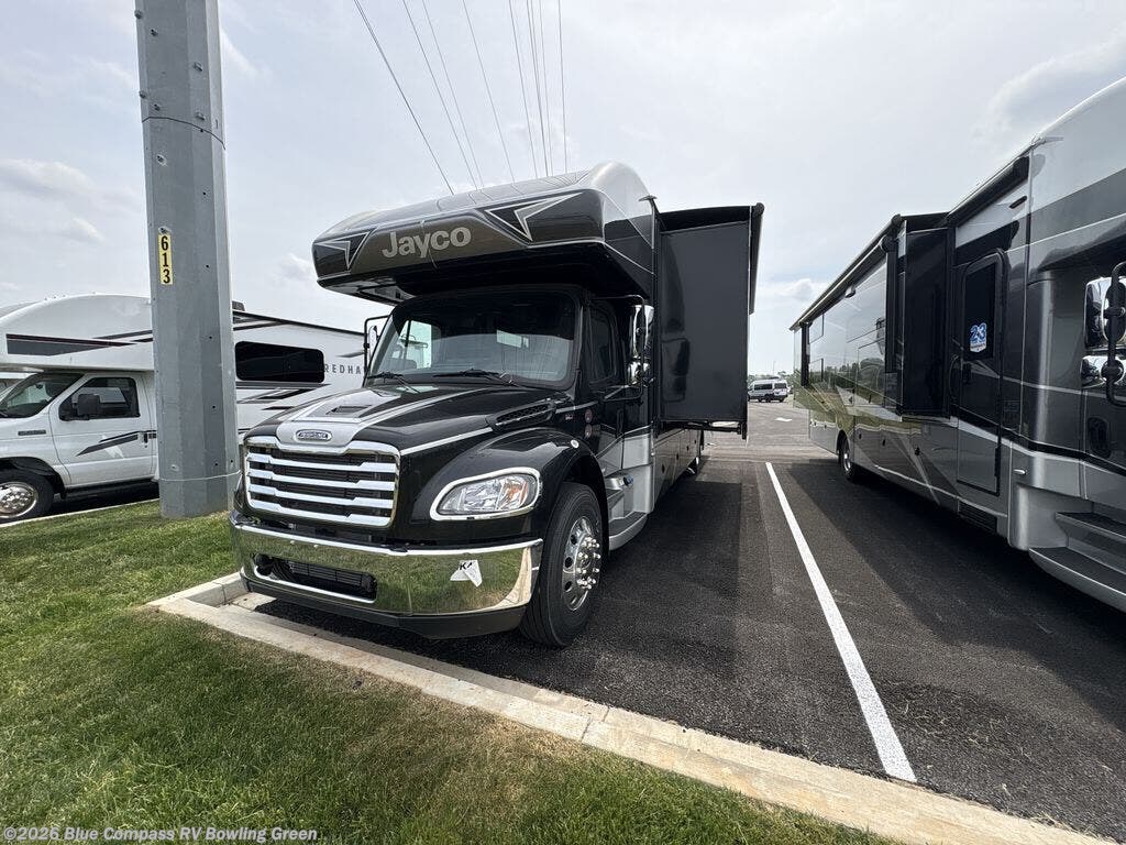 New 2026 Jayco Seneca 37K available in Bowling Green, Kentucky