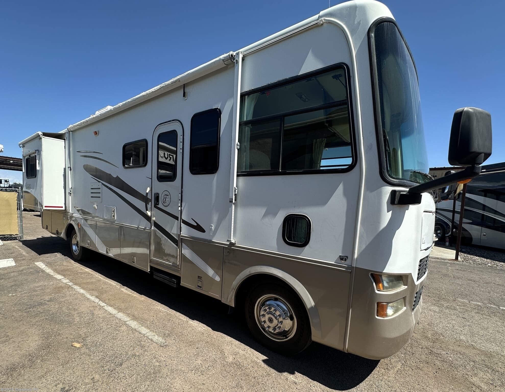 Used 2006 Tiffin Allegro 32BA available in Mesa, Arizona