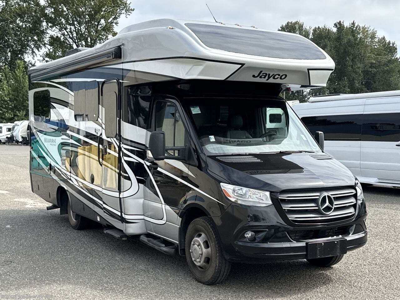 Used 2020 Jayco Melbourne Prestige 24TP available in Fife, Washington