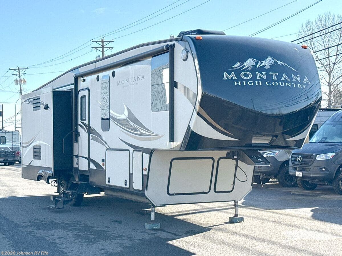 Used 2016 Keystone Montana High Country 305RL available in Fife, Washington