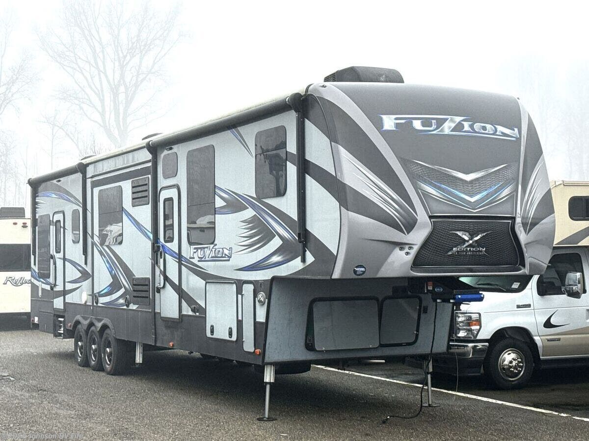 Used 2017 Keystone Fuzion 414 available in Fife, Washington