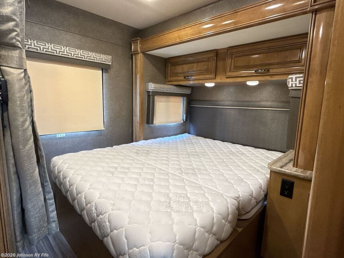 Used 2017 Thor Motor Coach Quantum GR22 available in Fife, Washington