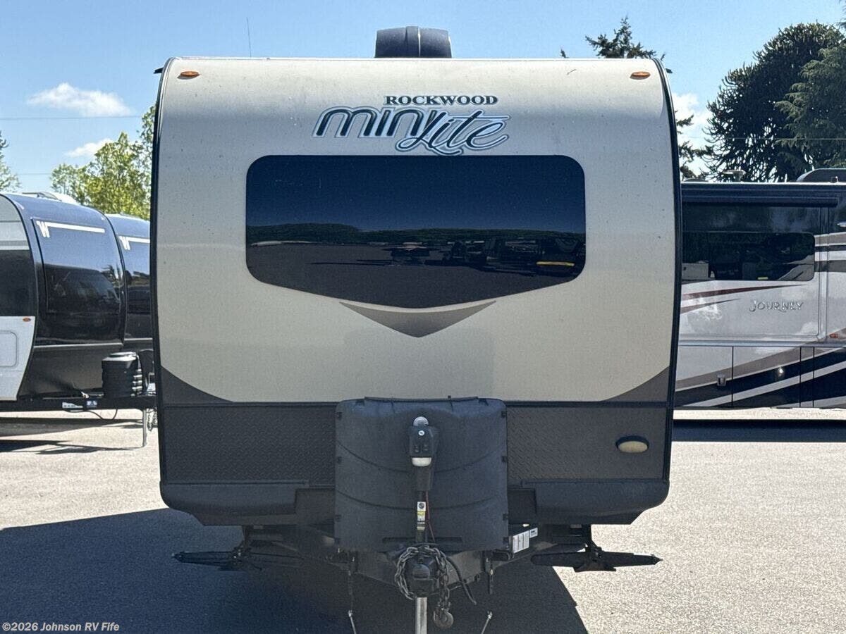 Used 2019 Forest River Rockwood Mini Lite 2507S available in Fife, Washington