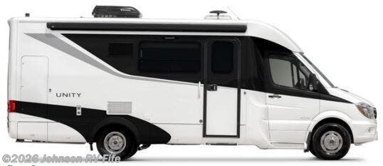 Used 2017  Leisure Travel Wonder 24MB by Leisure Travel from Johnson RV Fife in Fife, WA
