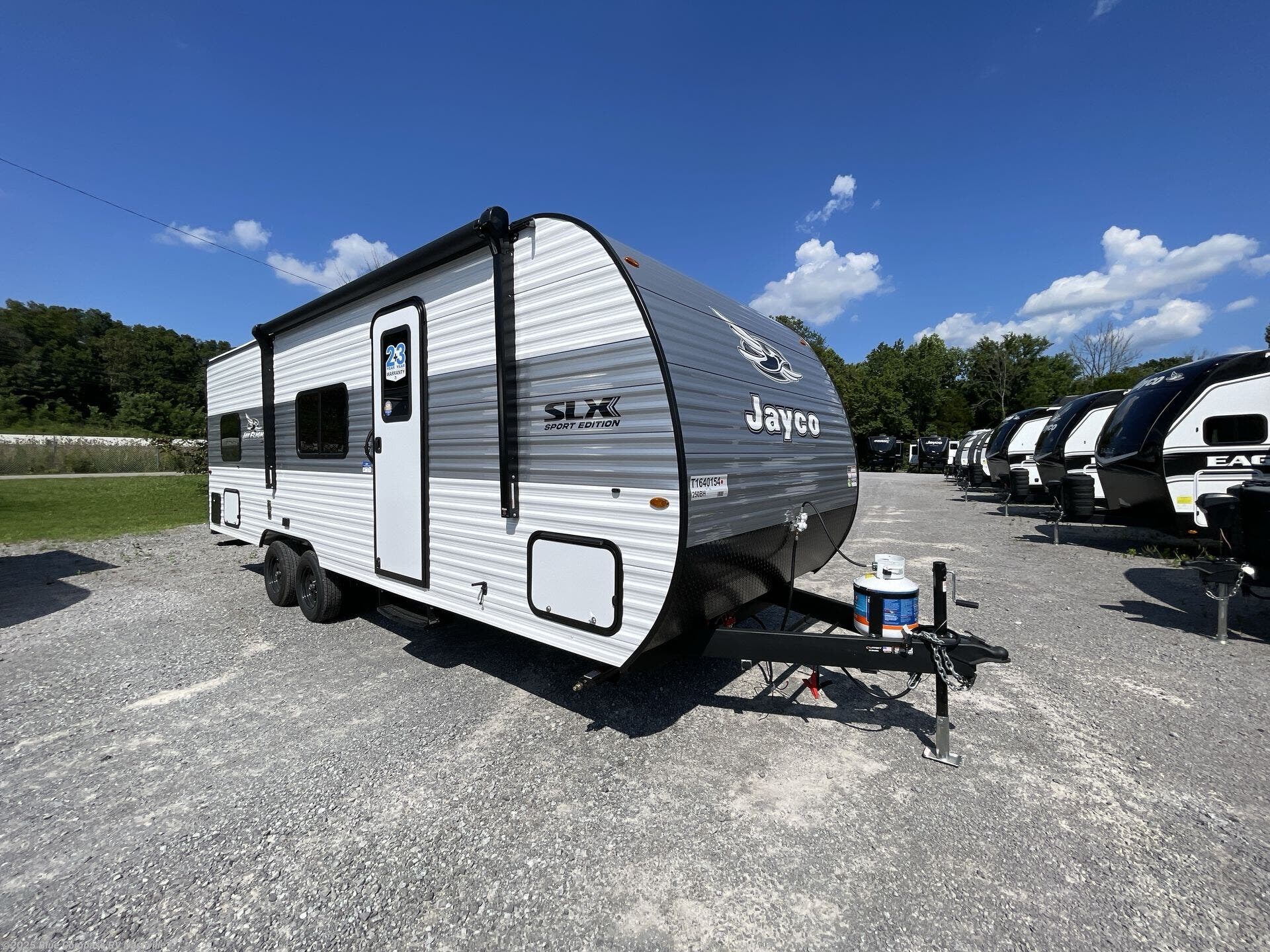 New 2026 Jayco Jay Flight SLX 250BH available in Lebanon, Tennessee