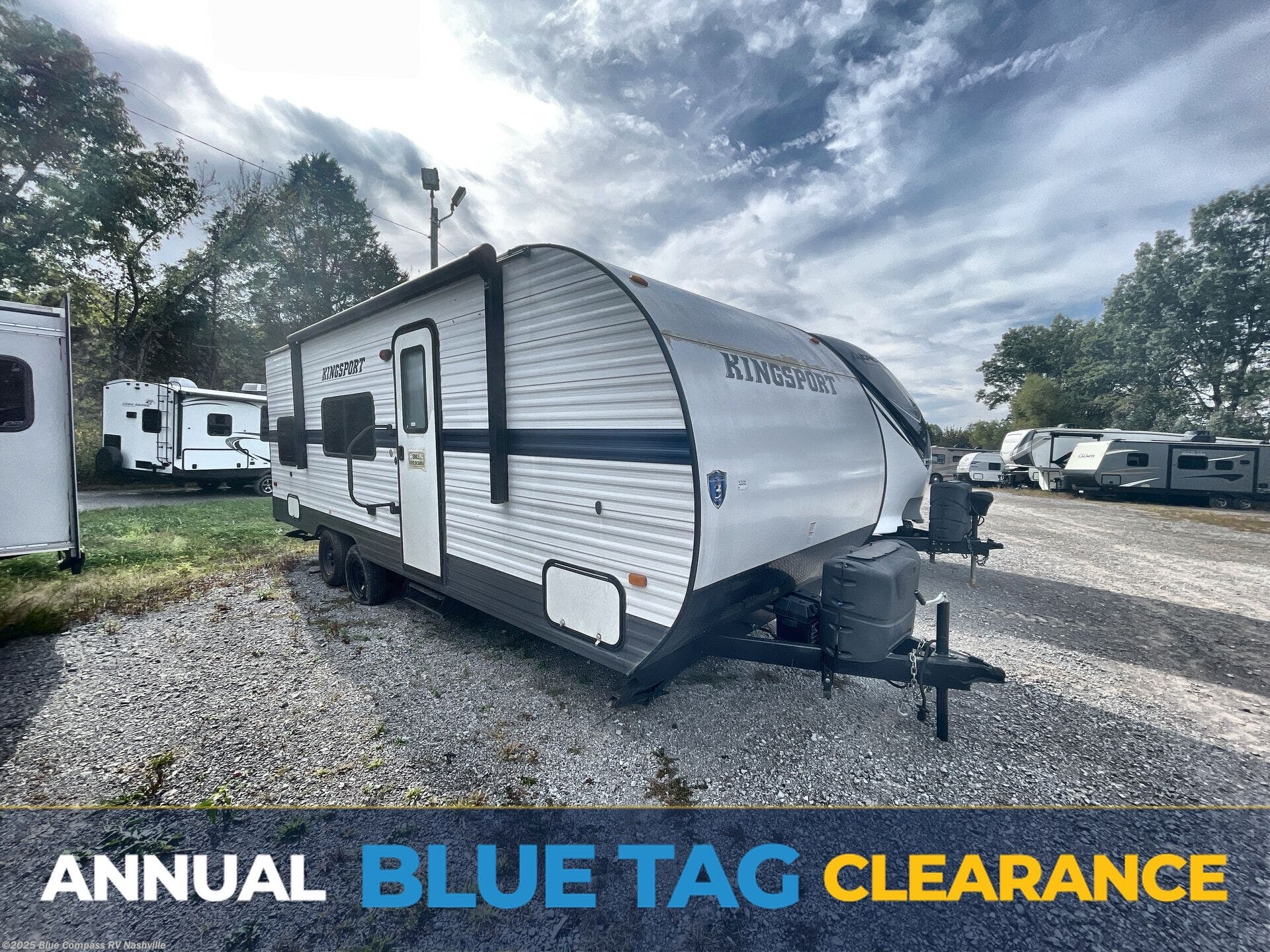 Used 2022 Gulf Stream Kingsport Ultra Lite 248BH available in Lebanon, Tennessee