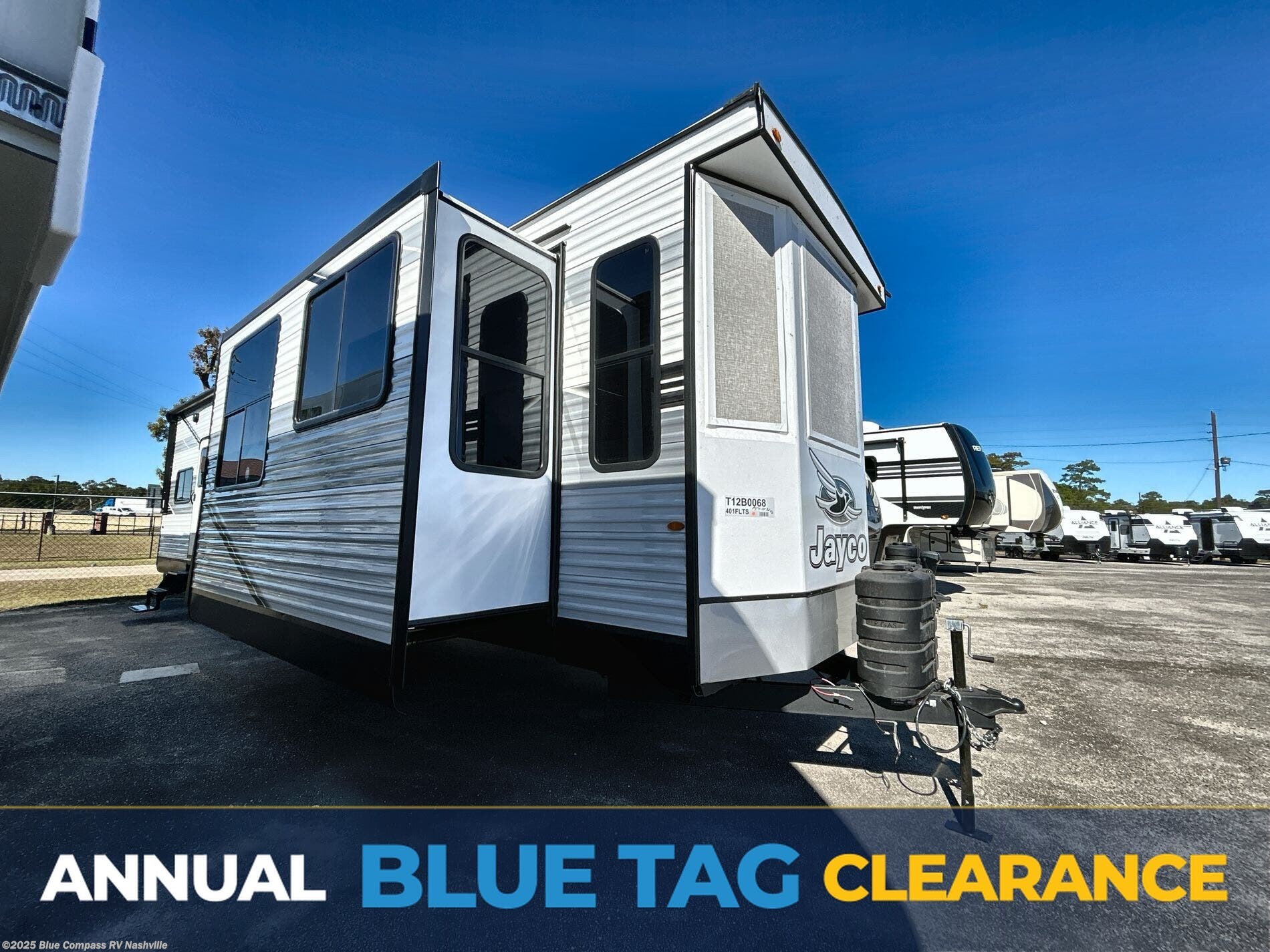 New 2026 Jayco Jay Flight Bungalow 401FLTS DS available in Lebanon, Tennessee