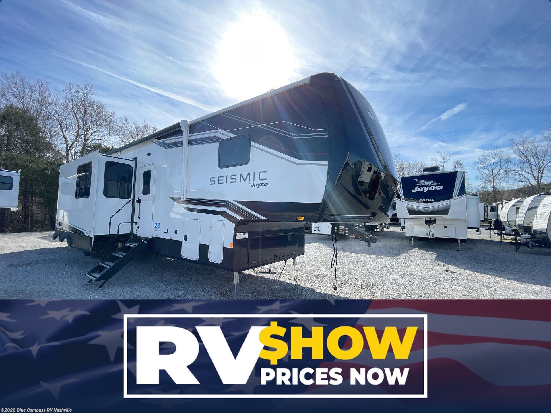 New 2026 Jayco Seismic 399 available in Lebanon, Tennessee