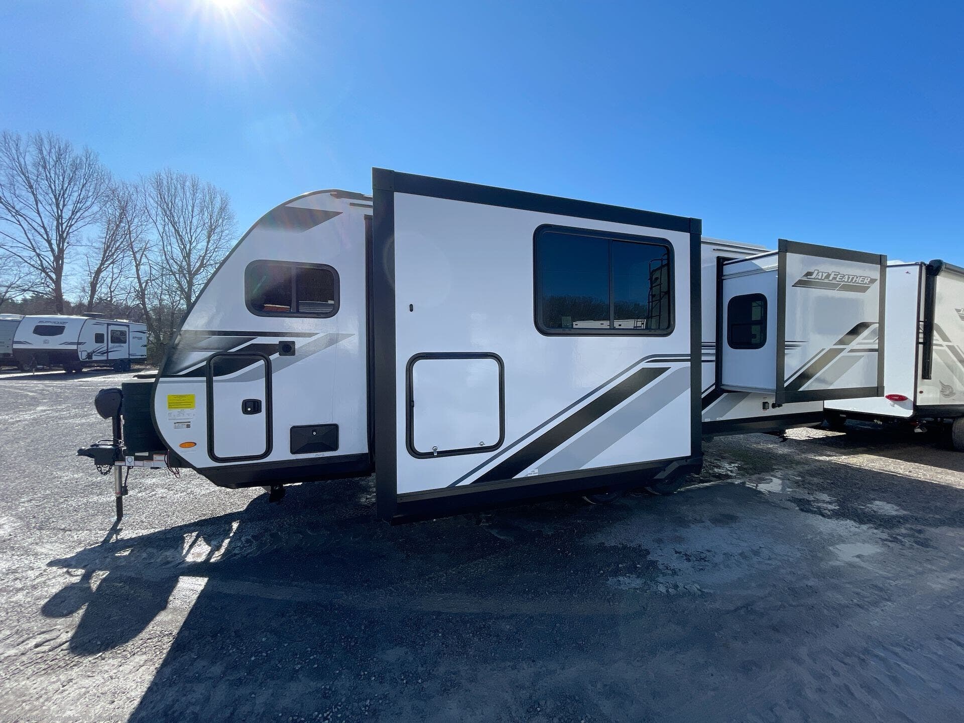 New 2026 Jayco Jay Feather 24FK available in Lebanon, Tennessee