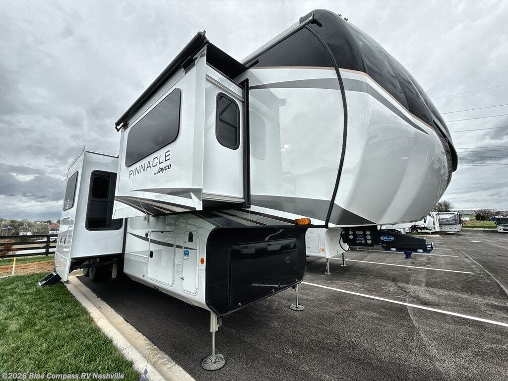 New 2026 Jayco Pinnacle 39FLOK available in Lebanon, Tennessee