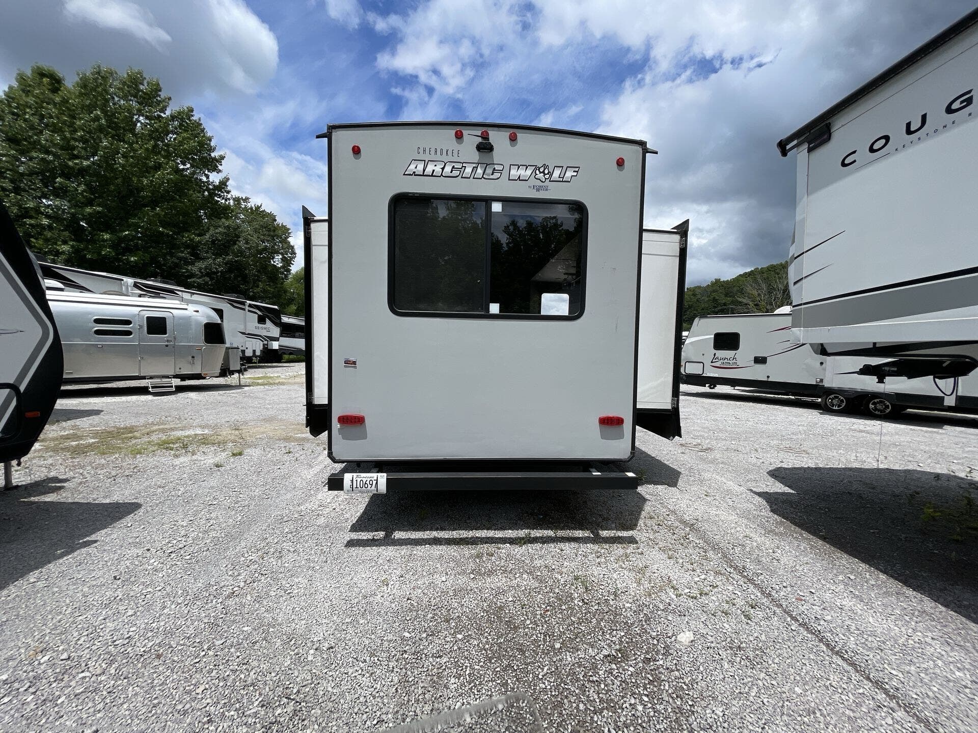 Used 2022 Forest River Cherokee Arctic Wolf Suite 3550 available in Lebanon, Tennessee