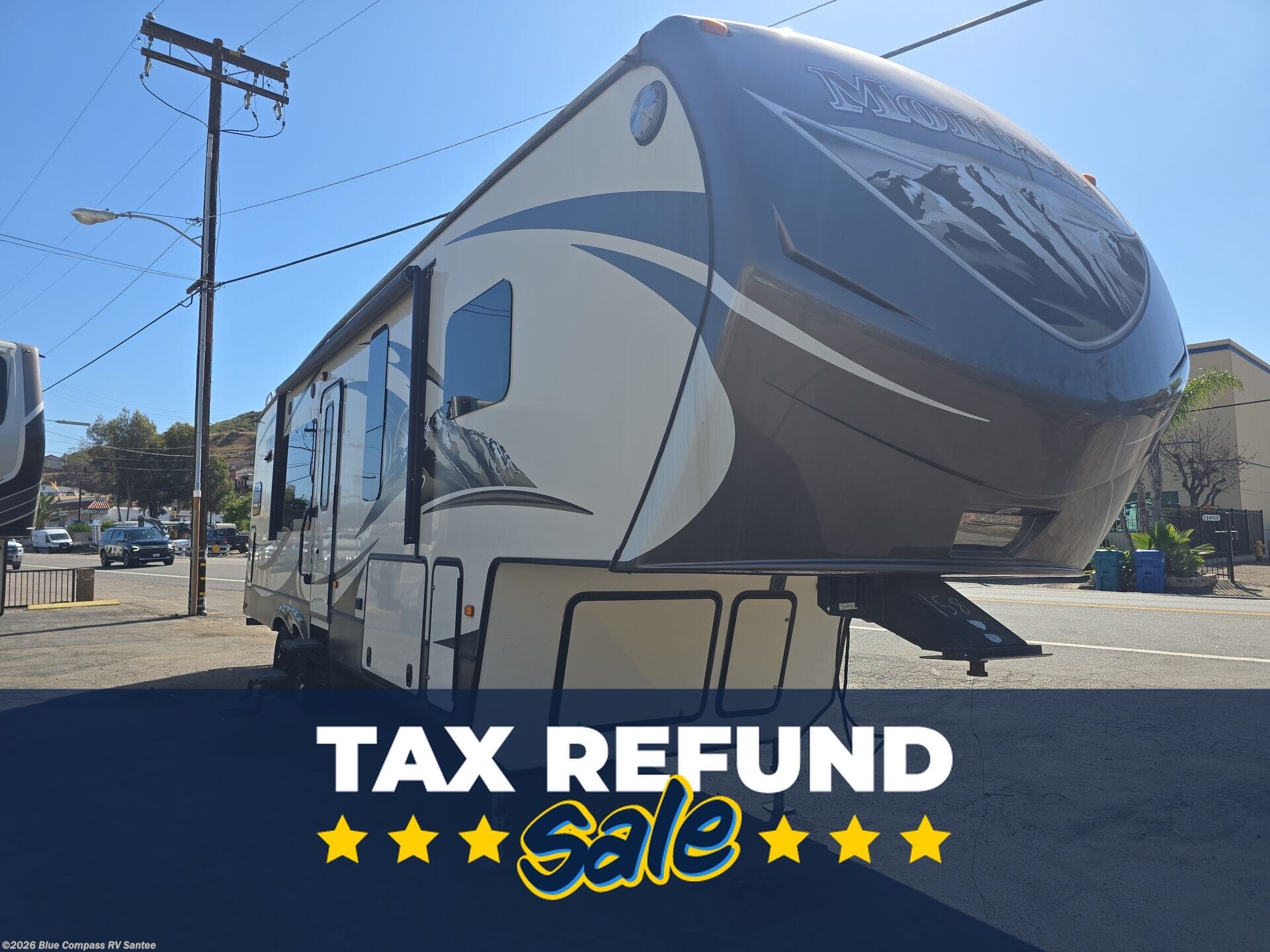 Used 2015 Keystone Mountaineer 295RKD available in Santee, California